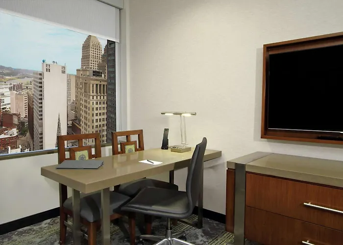 Embassy Downtown 4* Pittsburgh