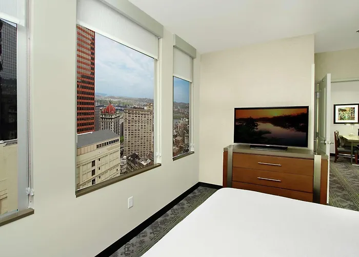 Embassy Downtown 4* Pittsburgh