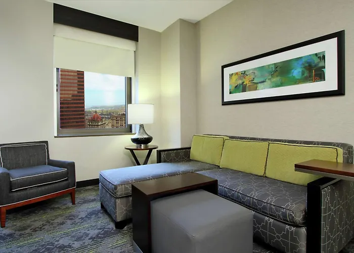 Embassy Downtown Hotel