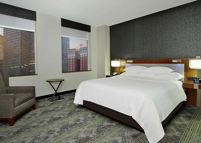 Embassy Downtown Hotel 4*