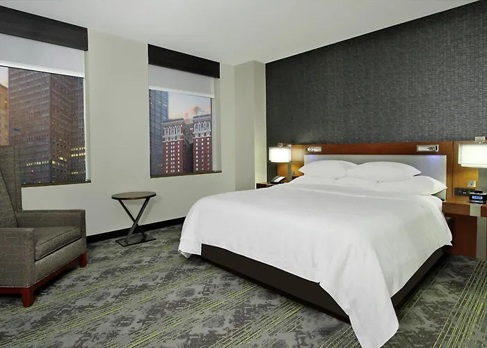 Embassy Downtown Hotel 4*
